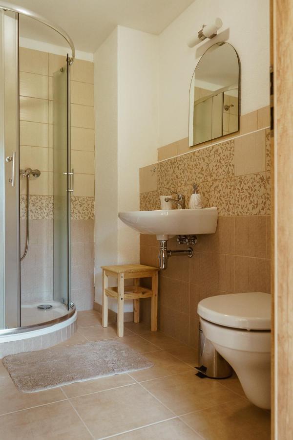 Pod Strani Appartement *